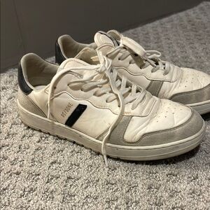 REDONE sneakers size 8